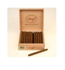 Davidoff mini cigarillos цена за коробку 20 сигарилл.