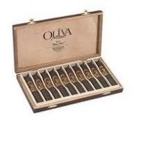 Oliva serie V maduro Esp ed Eur short robusto набор из десяти сигар.