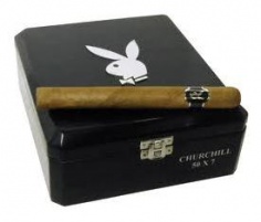 Playboy Churchill продаются в упаковках по 24шт.